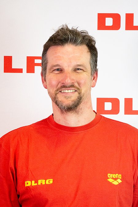 Ersatz-Unterbringung: Martin Knapp